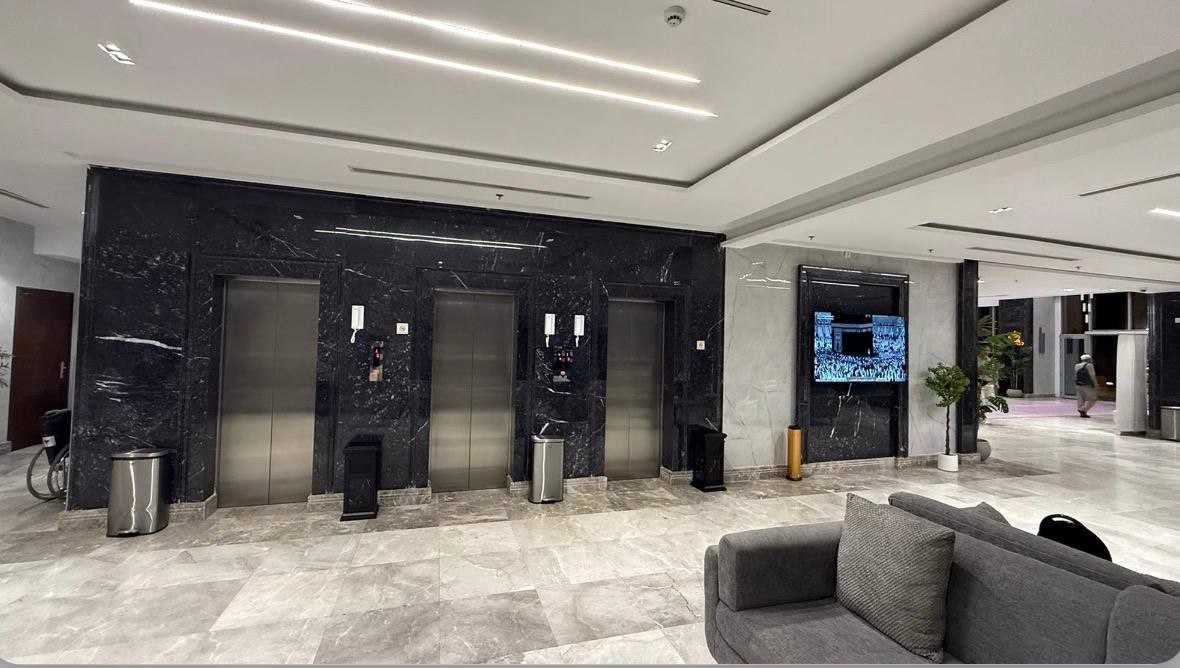 Al-Jabriy lift